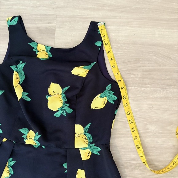 Eva Mendes New York and Company Womens Dress Lemon Felicity Sheath dress Size 12 - Picture 10 of 16